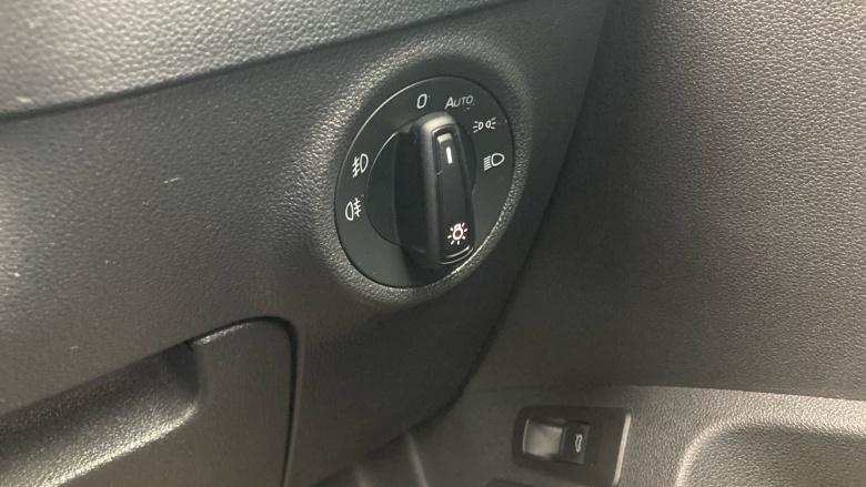 Skoda Karoq 1.5 TSI Sport Line 5dr DSG Petrol Estate